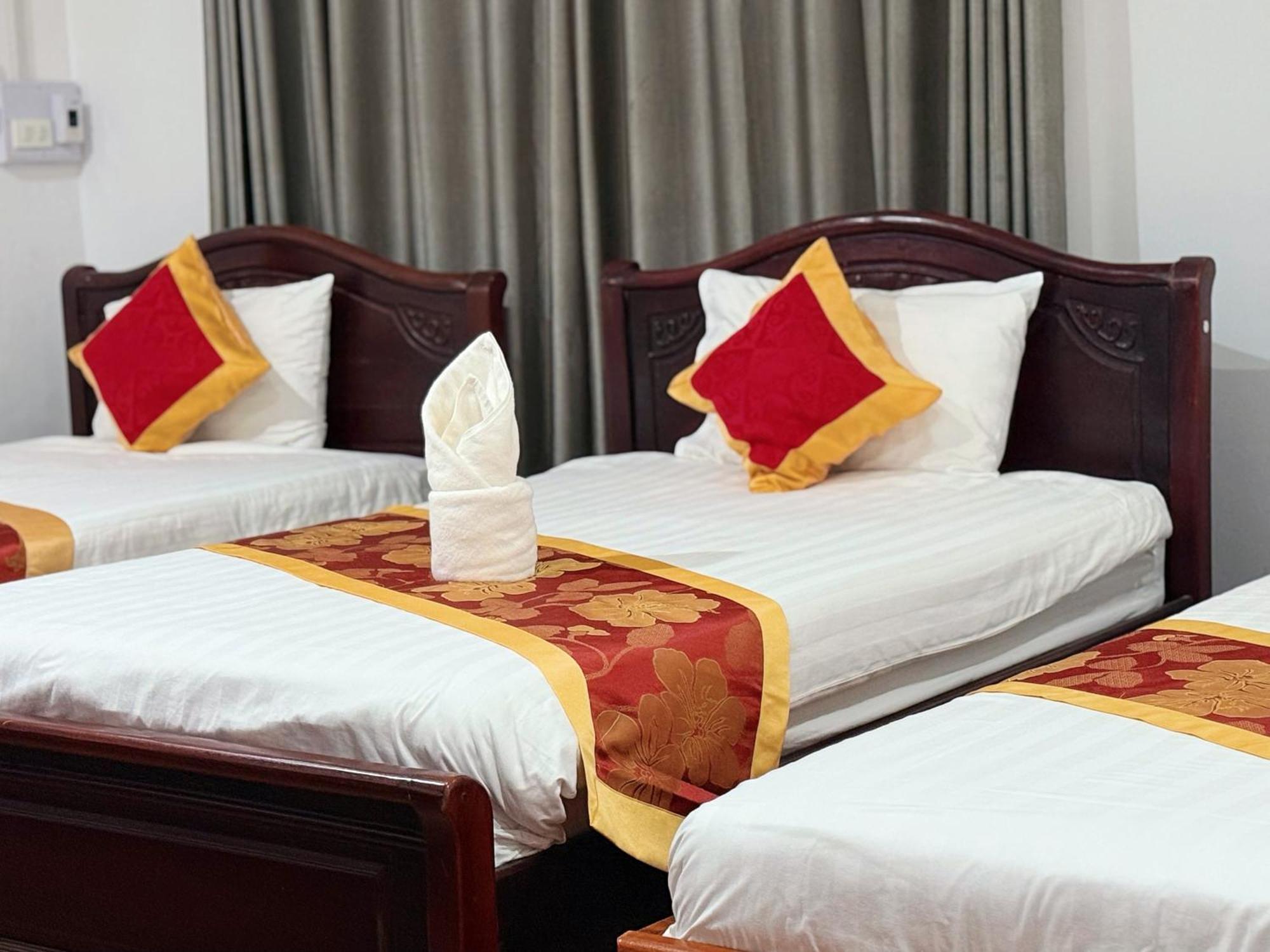 Vangvieng Sisavang Mountain View Hotel Vang Vieng Ngoại thất bức ảnh