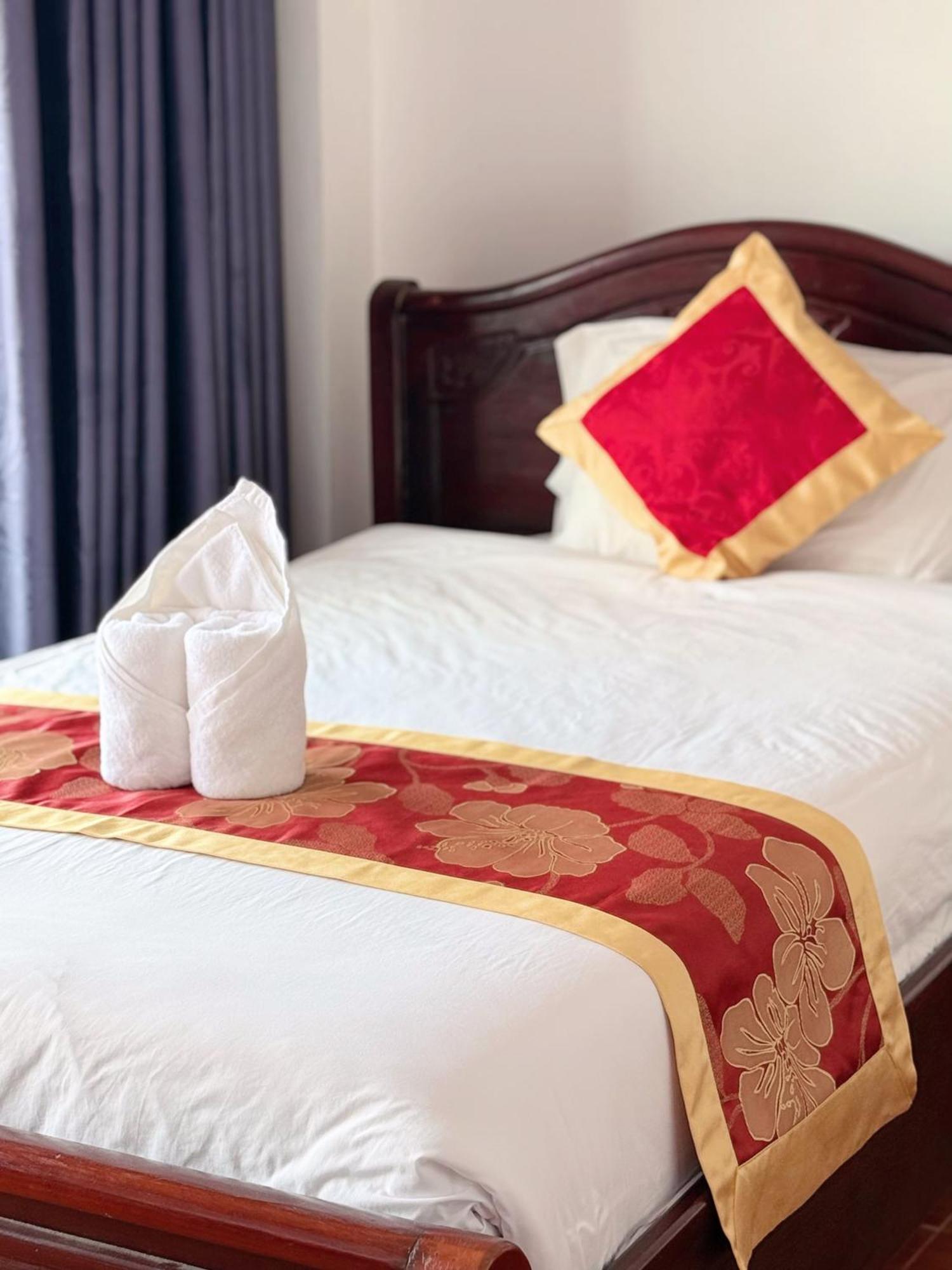 Vangvieng Sisavang Mountain View Hotel Vang Vieng Ngoại thất bức ảnh