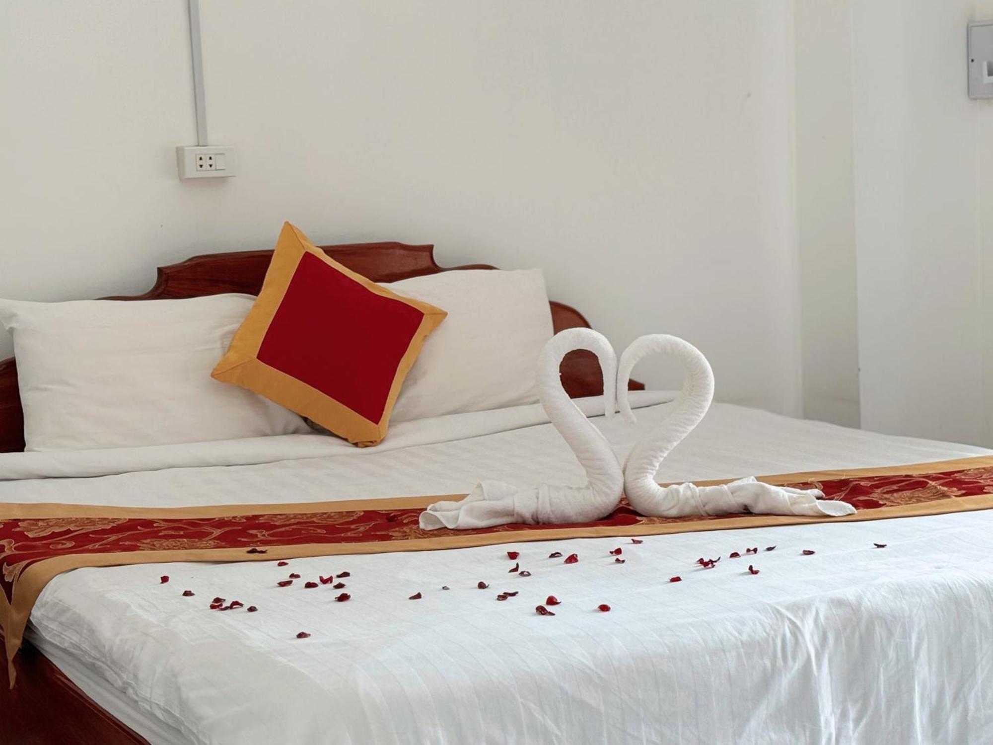 Vangvieng Sisavang Mountain View Hotel Vang Vieng Ngoại thất bức ảnh